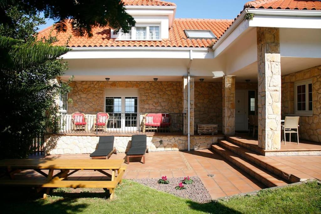Chalet Con Magnificas Vistas Al Mar Perlora Zewnętrze zdjęcie